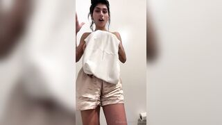 Mia Khalifa - Morning Striptease Livestream