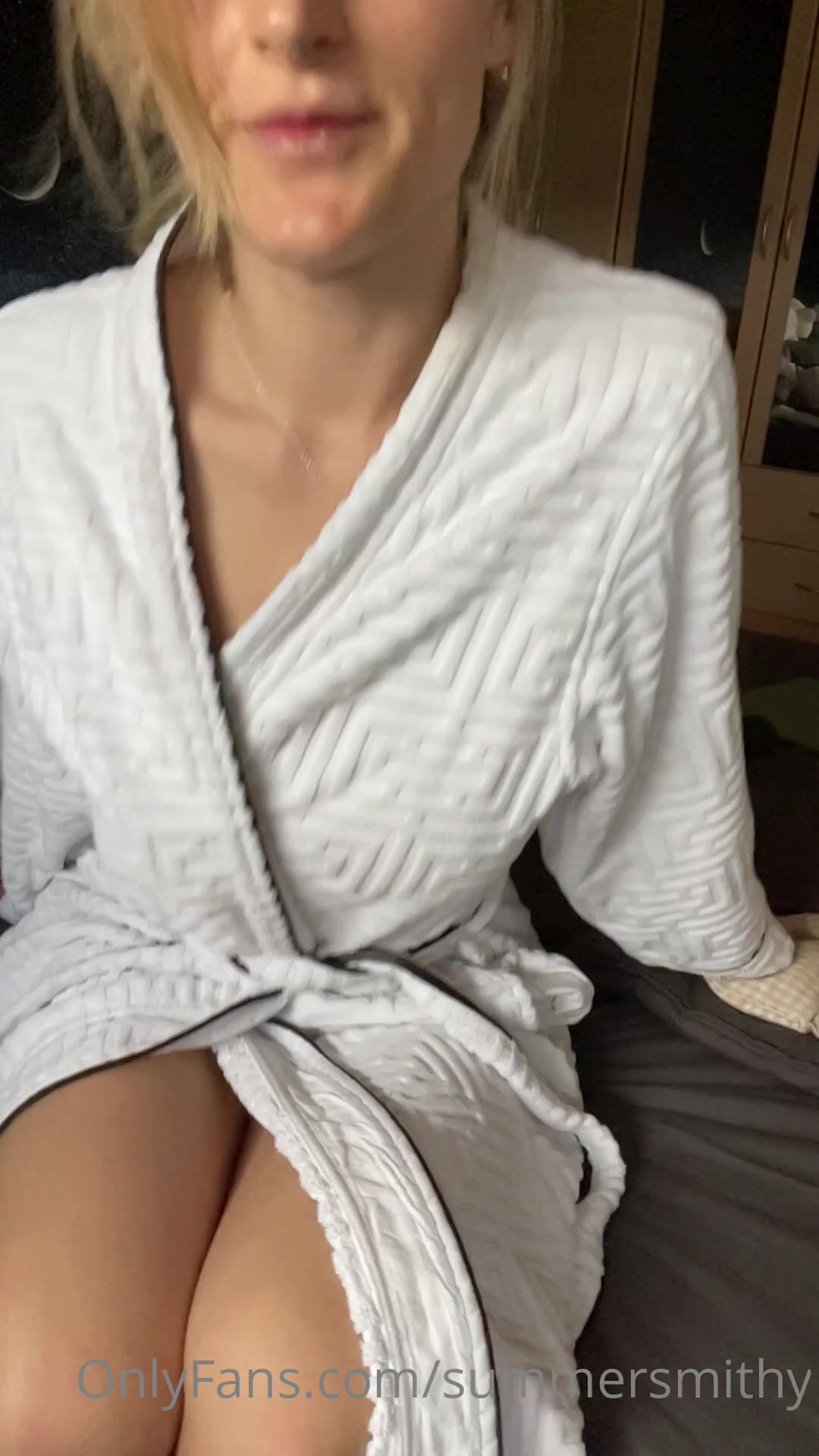 Summersmithy - Busty Babe Showing Tight Pussy And Tits