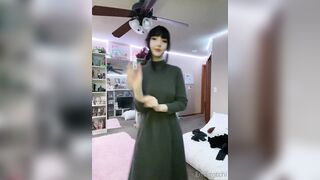 EmiiGotchi - Perfect Egirl Flashing Pussy when Swapping Clothes