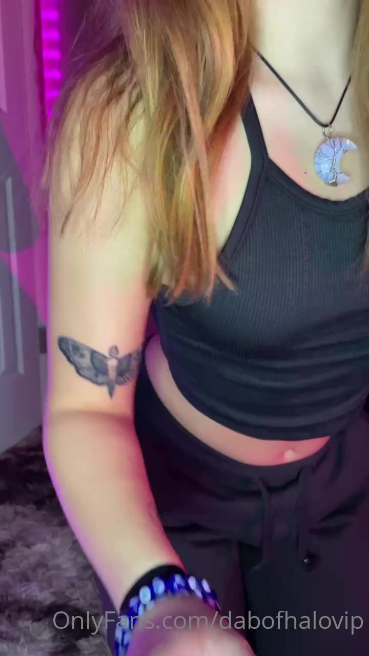 DabOfHalo Masturbates With Sex Toy