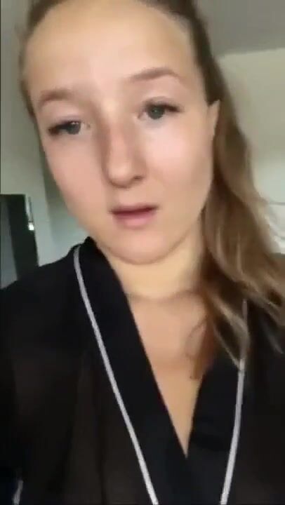 Swedish Amateurr Babe Masturbates Her Tight Horny Pussy