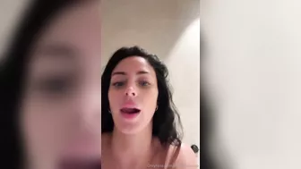 Camilla Araujo - Masturbating Pussy Solo in Bathroom