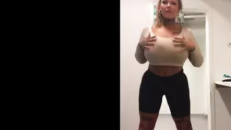 Linnejha Nude Striptease Video