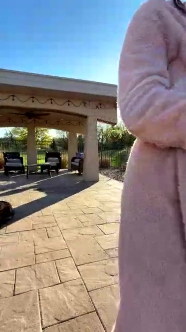 Christina Khalil - Outdoor Titty Play on Livestream