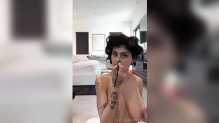 Mia Khalifa - Night Out Livestream