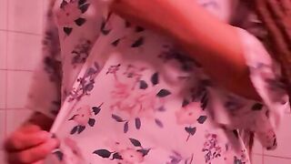 Norwegian Queenskydive Fun In Shower