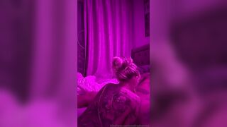 Swedish Josefin Ottosson suger kuk