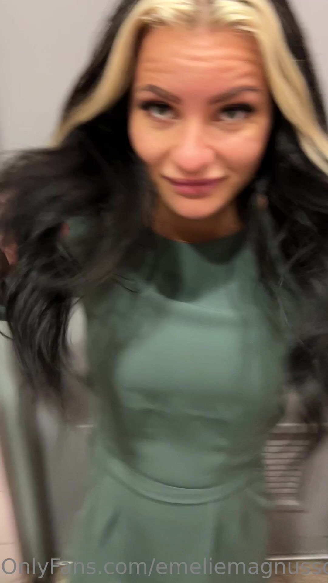 Swedish Emelie Magnusson blowjob at airport PPV