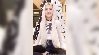 Eva Elfie Leaked Halloween Sextape