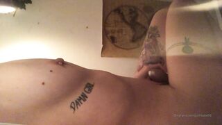 Swedish Gothbabe93 masturbate with toys