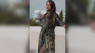 Swedish thecleopetra showing off her body