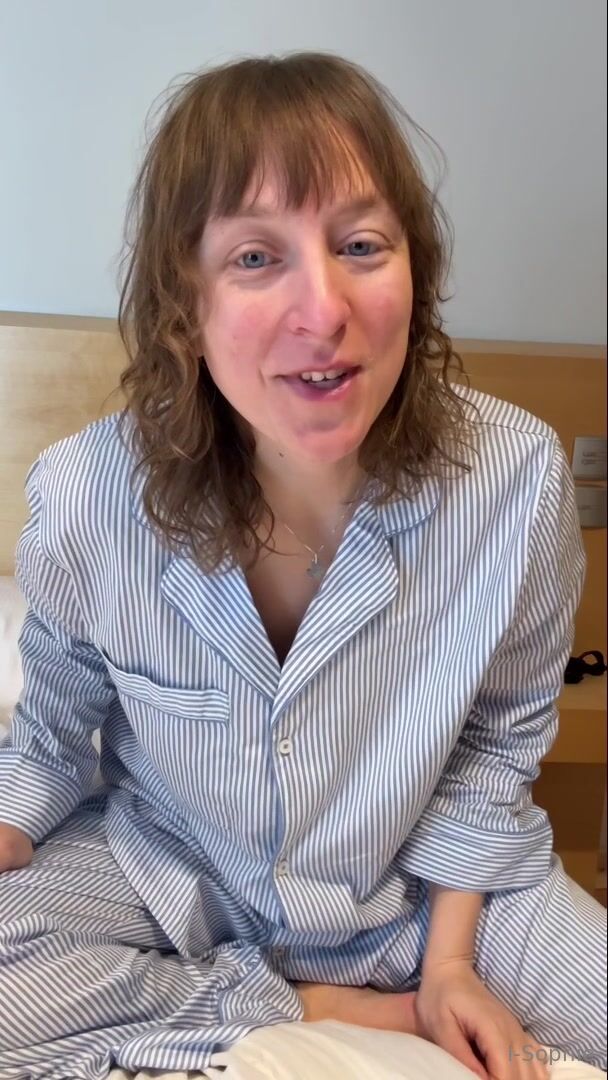 Swedish I-sophie striptease video