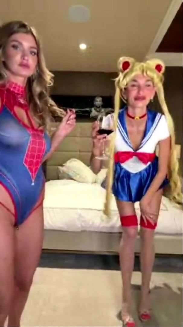 Hayley Maxfield - Slutty Cosplay Livestream