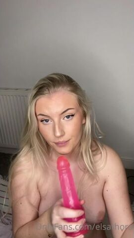 Swedish ElsaThora Dildo Suck