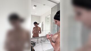 Mia Khalifa - Livestreaming Nude 1 Hour Before Bedtime