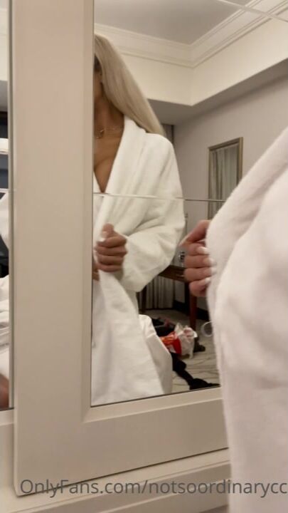 Caroline Nitter Cowgirl