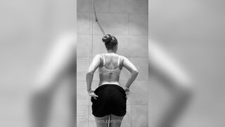 Norwegian Babe TheBelleBunny Sexy Striptease