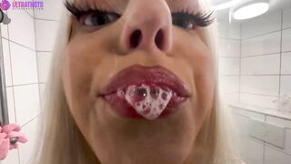 Norwegian xNatalie_04 Sloppy BBC Dildo Blowjob In Shower