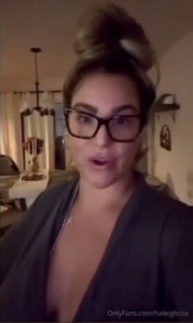 HaleighCox PAWG Fucks A Lucky Follower