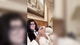 Mia Khalifa - Onlyfans Chat Livestream