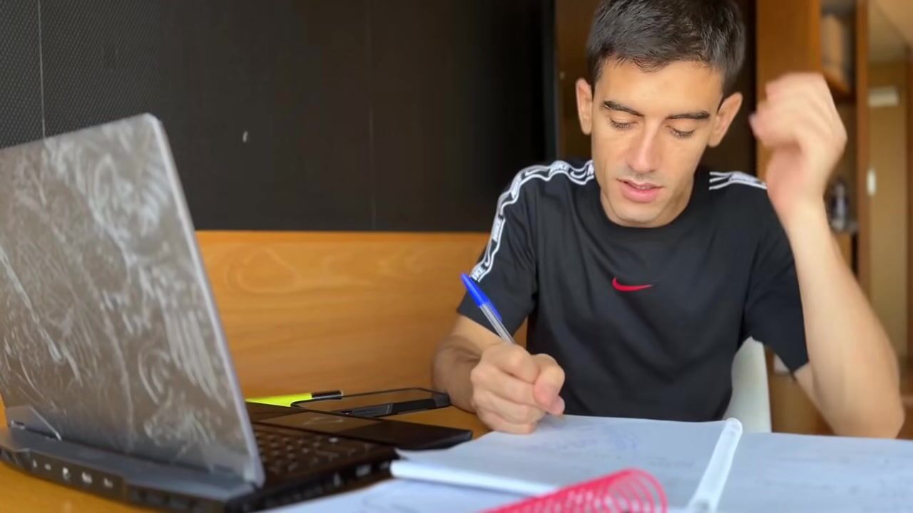 Octokuro - Redhead With Glasses And Big Tits Sextape