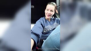 Pussy Masturbation in car with Norwegian Chick Kristin