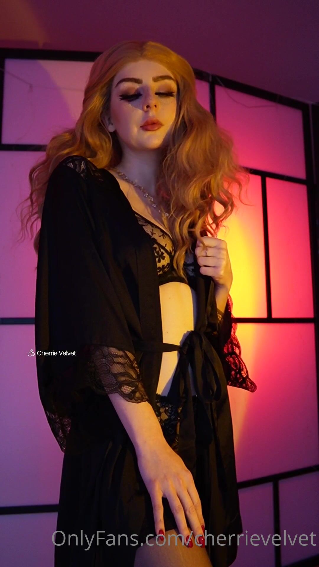 Cherrie Velvet Striptease In Black Lingerie