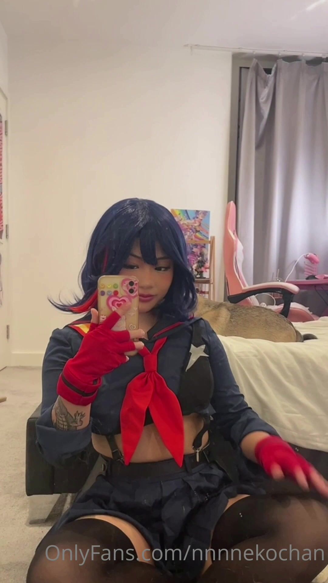 Nnnnekochan - Asian Cosplayer Deepthroating Big Dildo