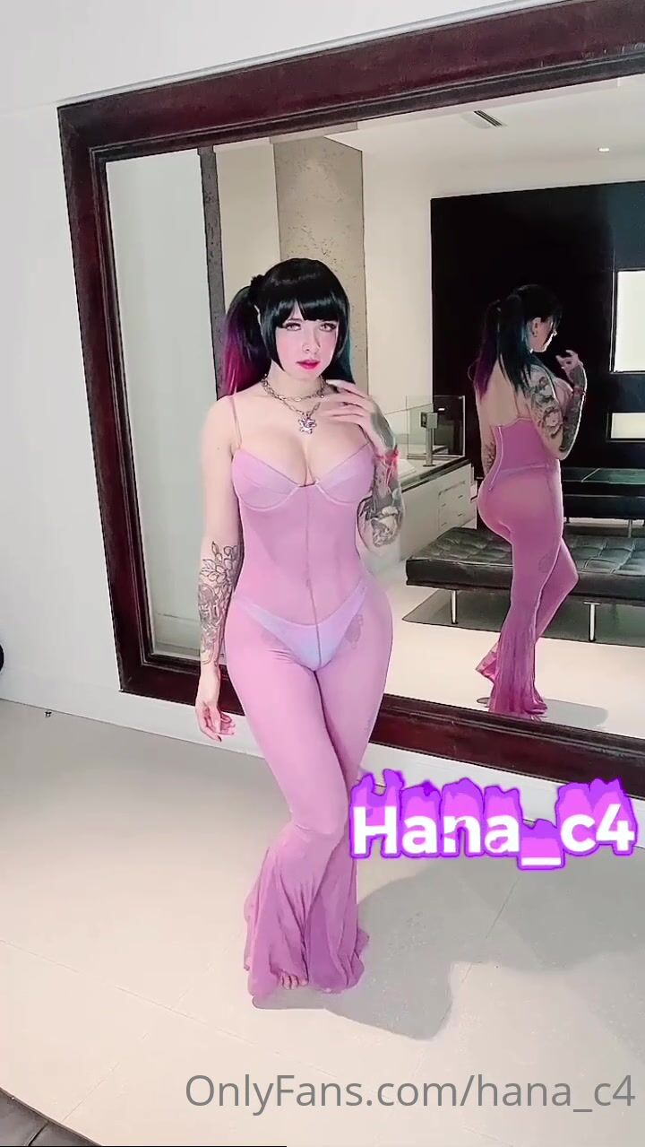 Hana_C4 Teasing On The Bed In Lingerie