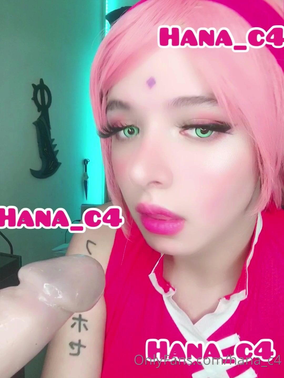 Hana_C4 Cosplay Dildo Practice