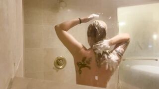 Emma Magnolia In The Shower