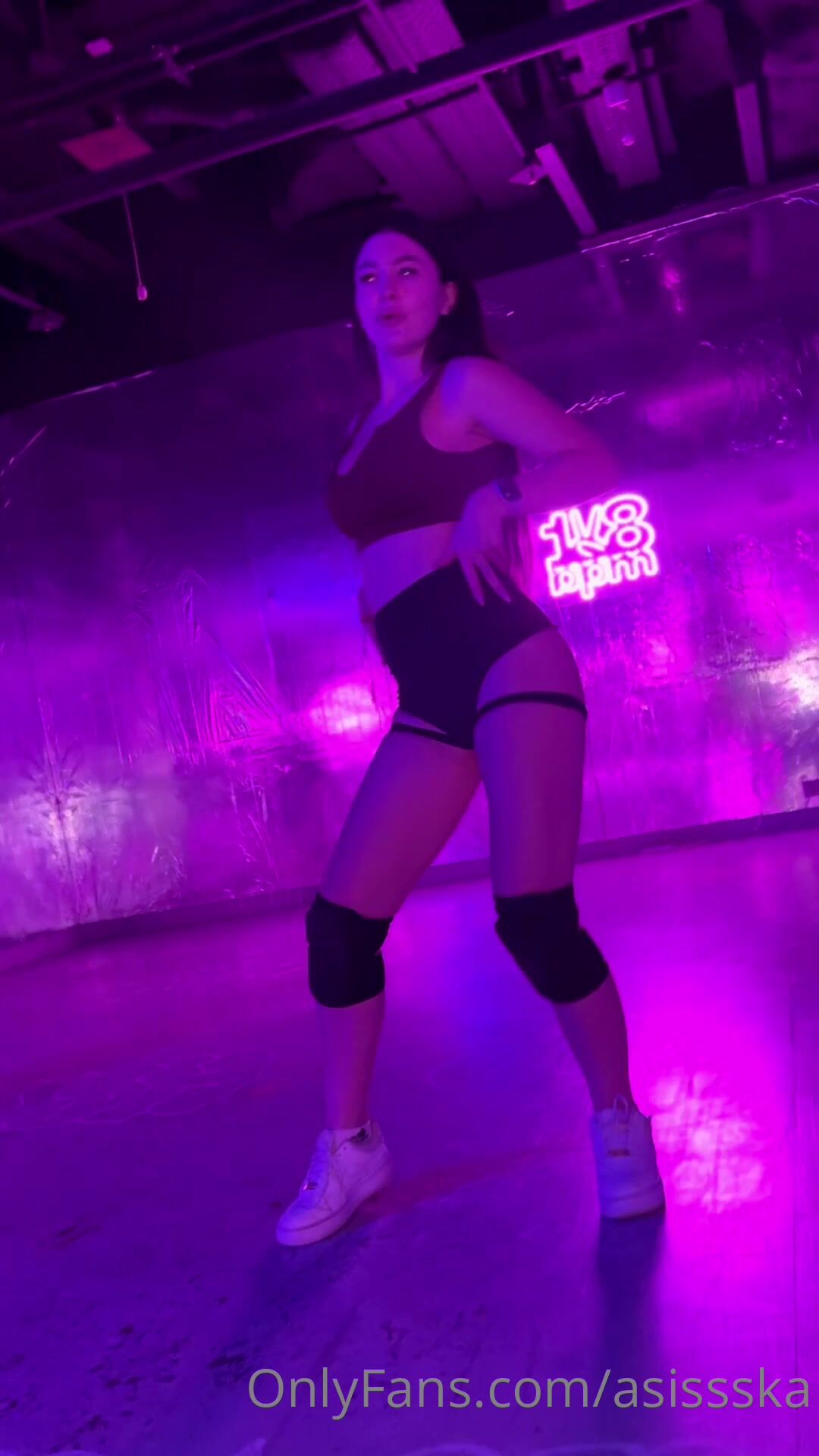 Asissska Erotic Dance