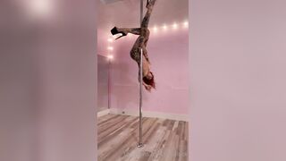 Luna Luck Pole Dance And Striptease In High Heels