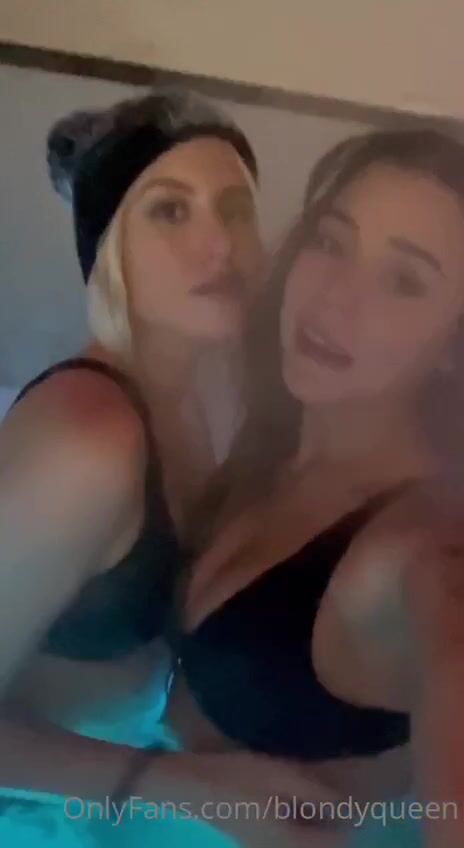 Noemie Dufresne Hot Lesbian Play In The Sauna