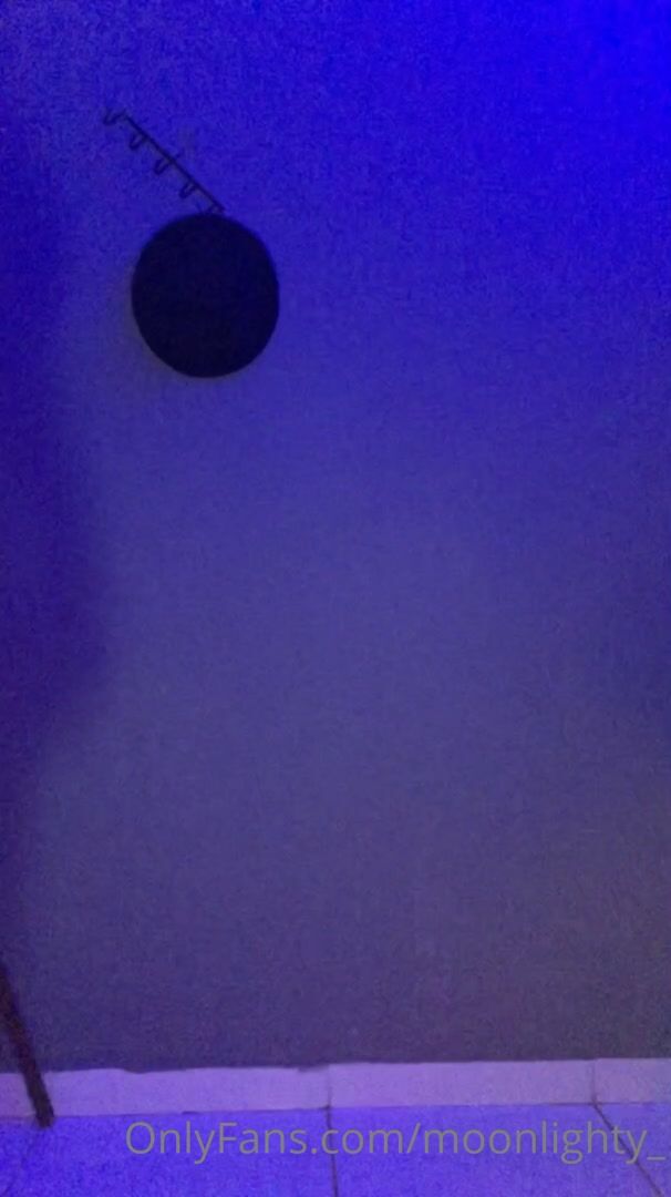 Moon Lighty Dildo Handjob In Costume