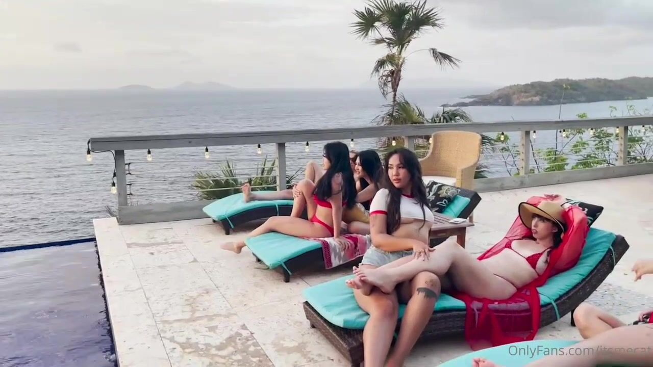 Halococo - Pool Party Orgy PPV