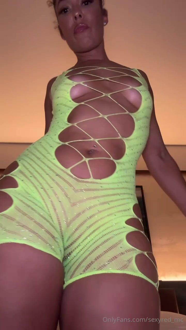 Sexy Red Magic City Shakes Booty