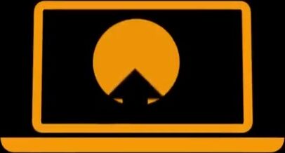 Luna Alessandra Masturbates