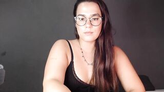 Sweetiefr0mhell Intense Masturbation And Riding Dildo on Webcam