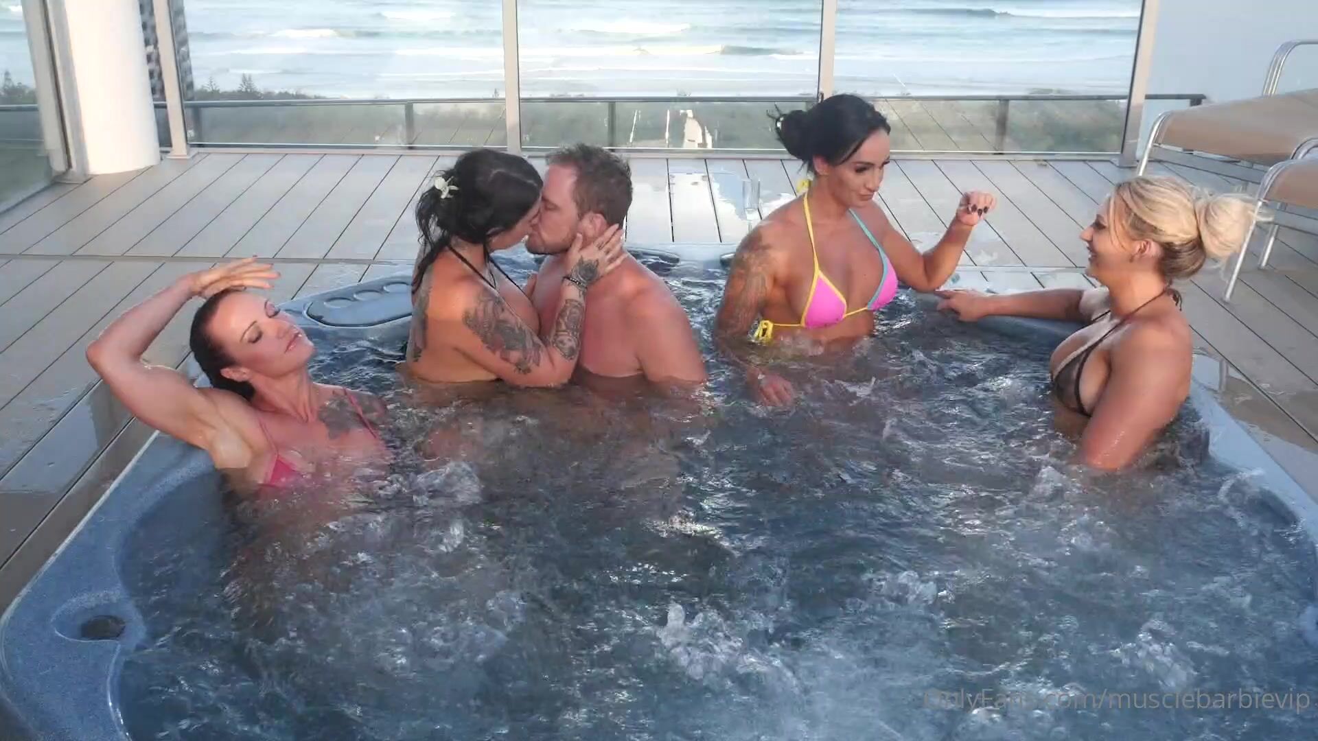 Sexy Australian Koby Wilde Big Orgy Sextape in Jacuzzi