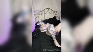Neko Ivy Vix Masturbates On The Bed With Sex Toys