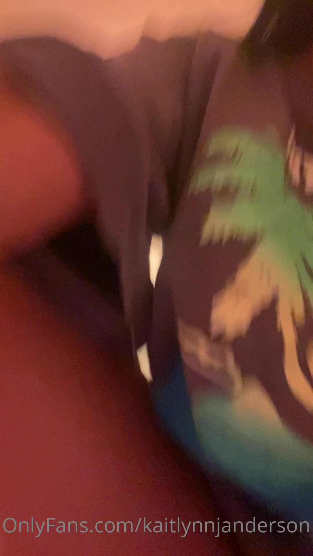 Kaitlynn Anderson Masturbates With Pussy Close Up