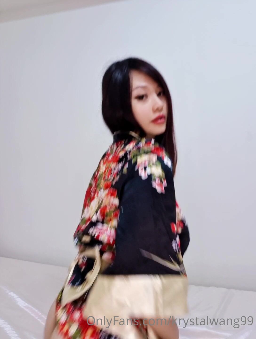 Krystal Wang Posing In Kimono